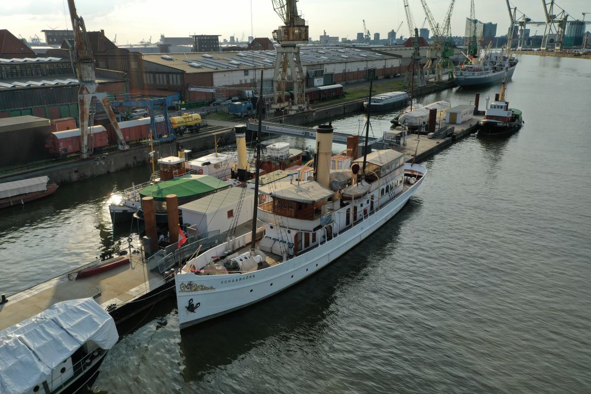 Kiek mol wedder in | Blog 3 Heimathafen Aktuell - Die Schaarhörn am Liegeplatz