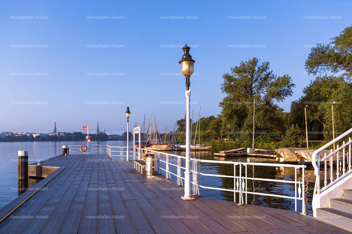 Hamburg Fotos Alster - ALS-00012-Sonnenaufgang-am-Alsteranleger-Rabenstrasse Hamburg Fotos Alster - ALS-00012-Sonnenaufgang-am-Alsteranleger-Rabenstrasse