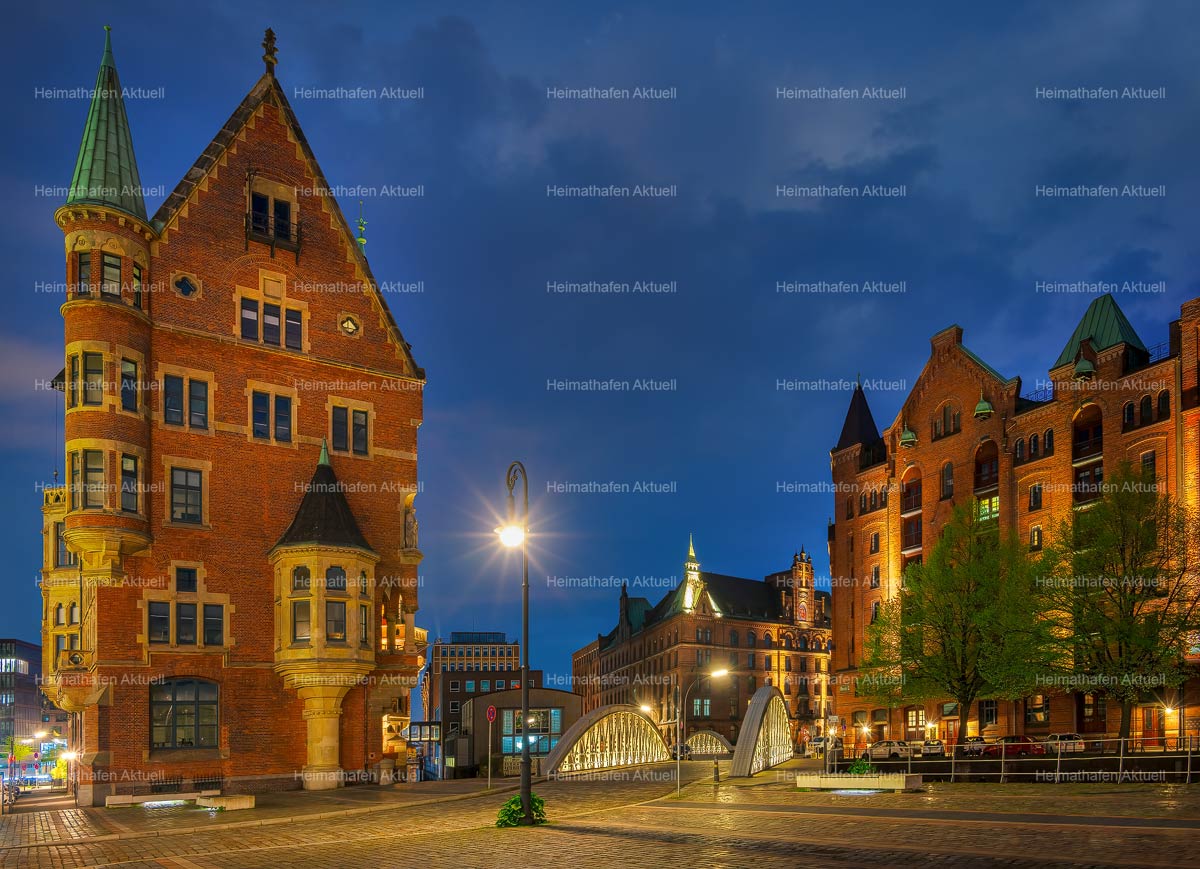 Hamburg-Fotos-HAL-00060-HafenCity-Speicherstadt-am-Abend Hamburg-Fotos-HAL-00060-HafenCity-Speicherstadt-am-Abend