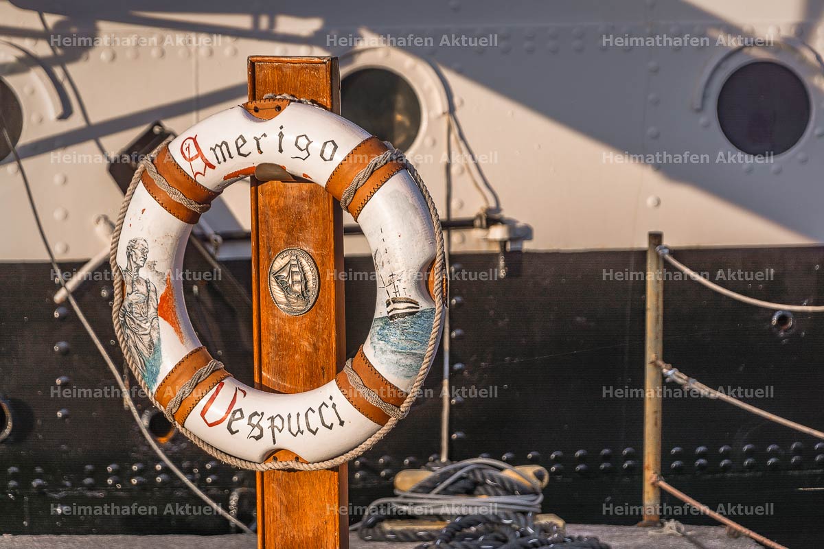 Hamburgbilder-KUD-00002-Rettungsring-AMERIGO-VESPUCCI Hamburgbilder-KUD-00002-Rettungsring-AMERIGO-VESPUCCI