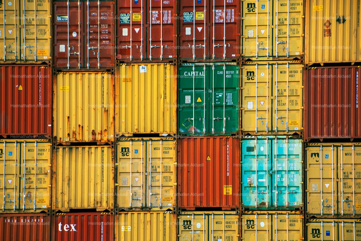 Hamburgbilder-KUD-00005-Container-im-Hamburger-Hafen Hamburgbilder-KUD-00005-Container-im-Hamburger-Hafen