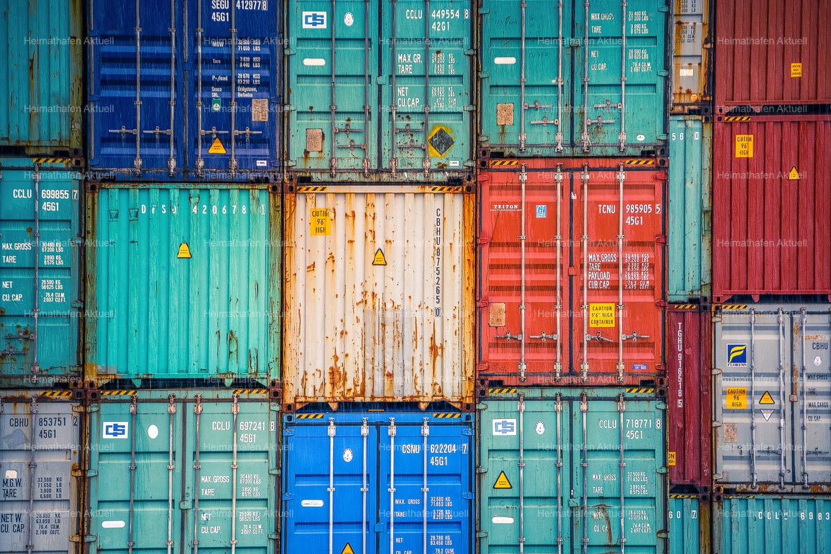 Hamburgbilder-KUD-00006-Container-im-Hamburger-Hafen Hamburgbilder-KUD-00006-Container-im-Hamburger-Hafen